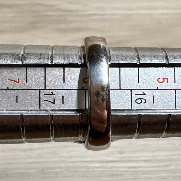 Designer RLM Studio Sterling Silver Orange Faceted Carnelian Puddle Ring, Size 6 - Picture 10 of 10